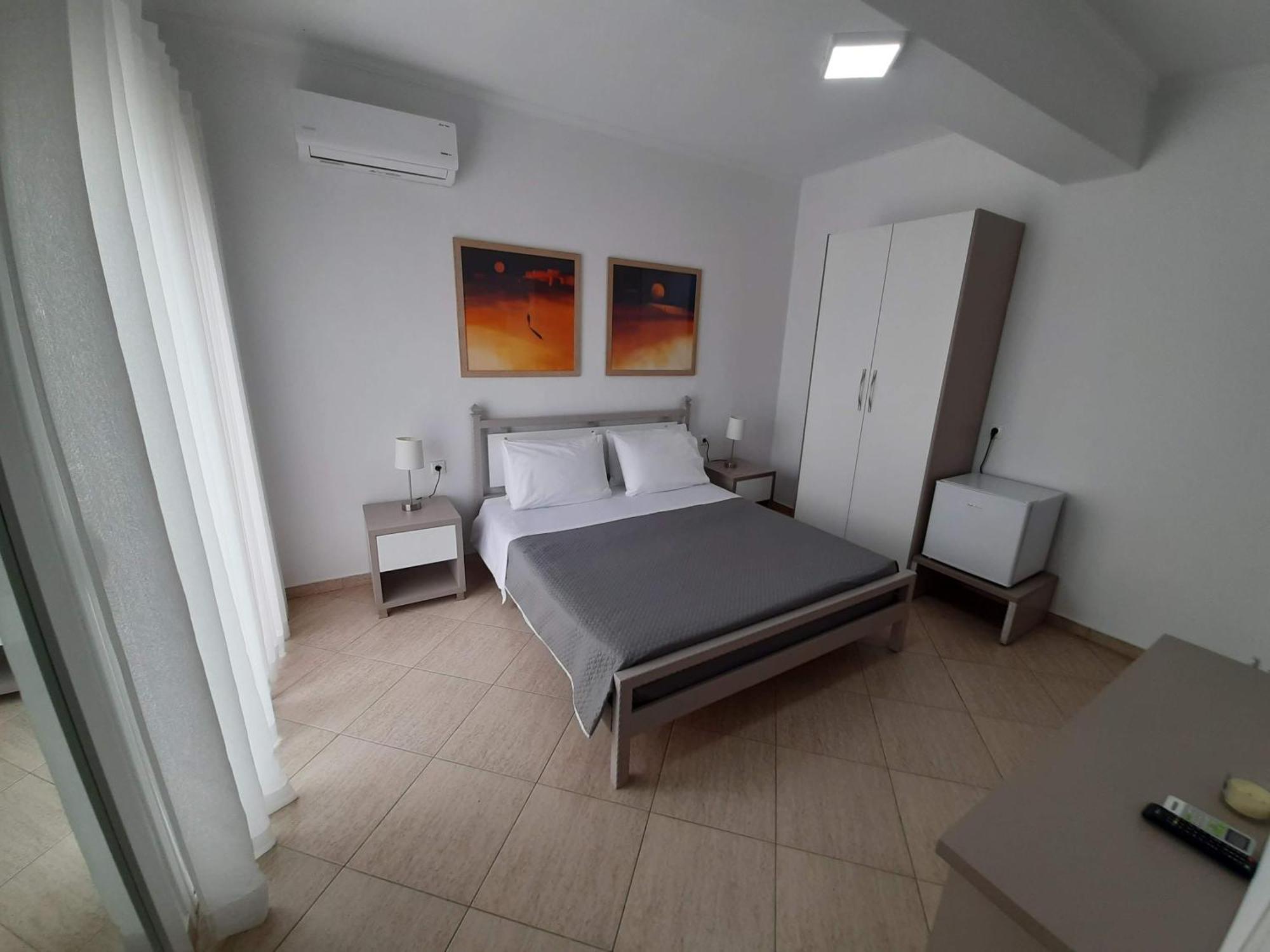 Meto Rooms Sarandë Buitenkant foto