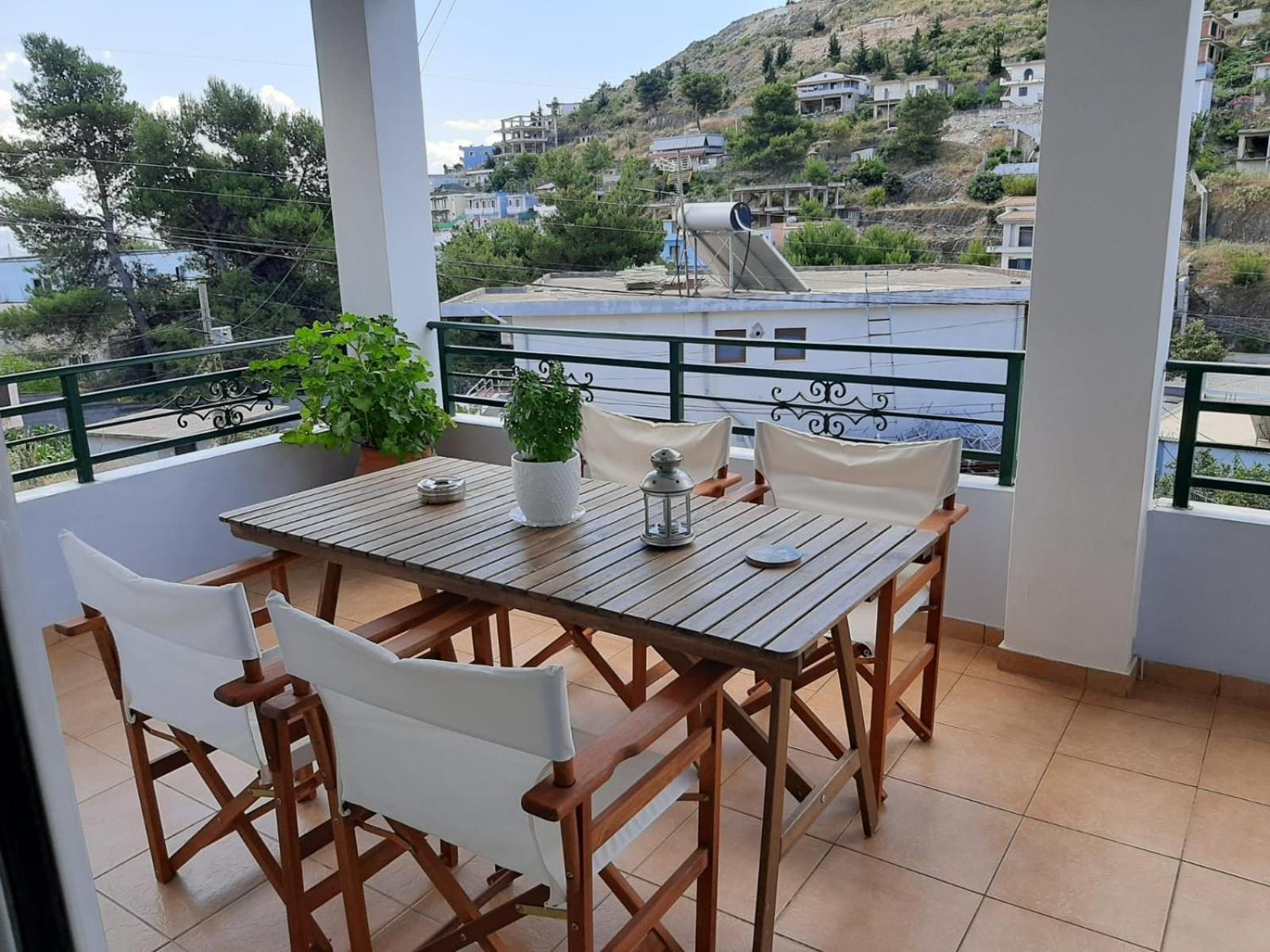 Meto Rooms Sarandë Buitenkant foto